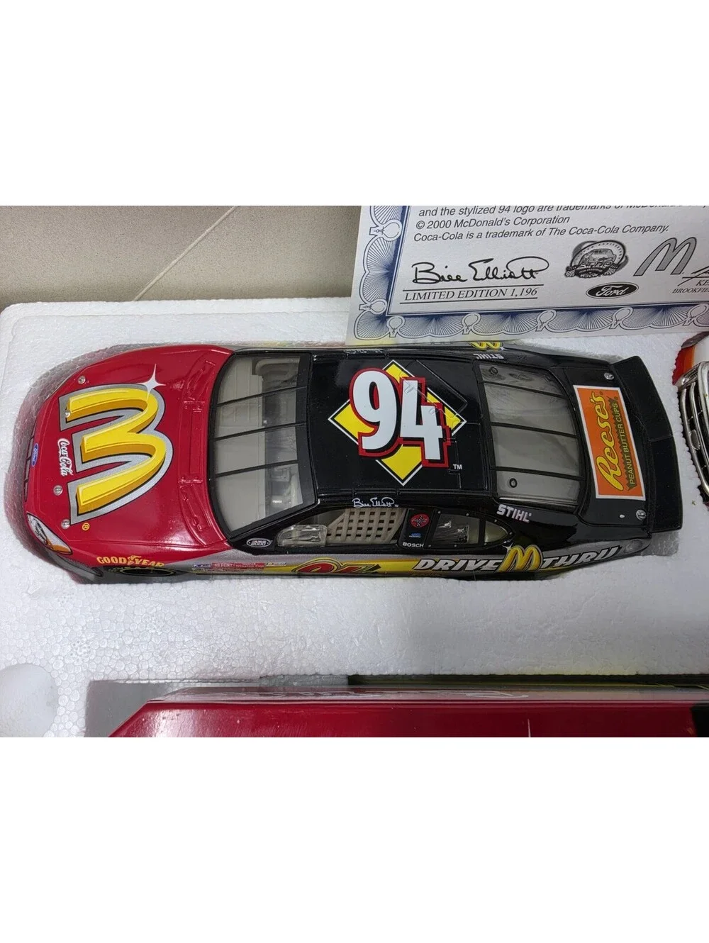 Brookfield Collectors Guild Bill Elliott #94 Ford NASCAR 1:24 Trailer Set LE